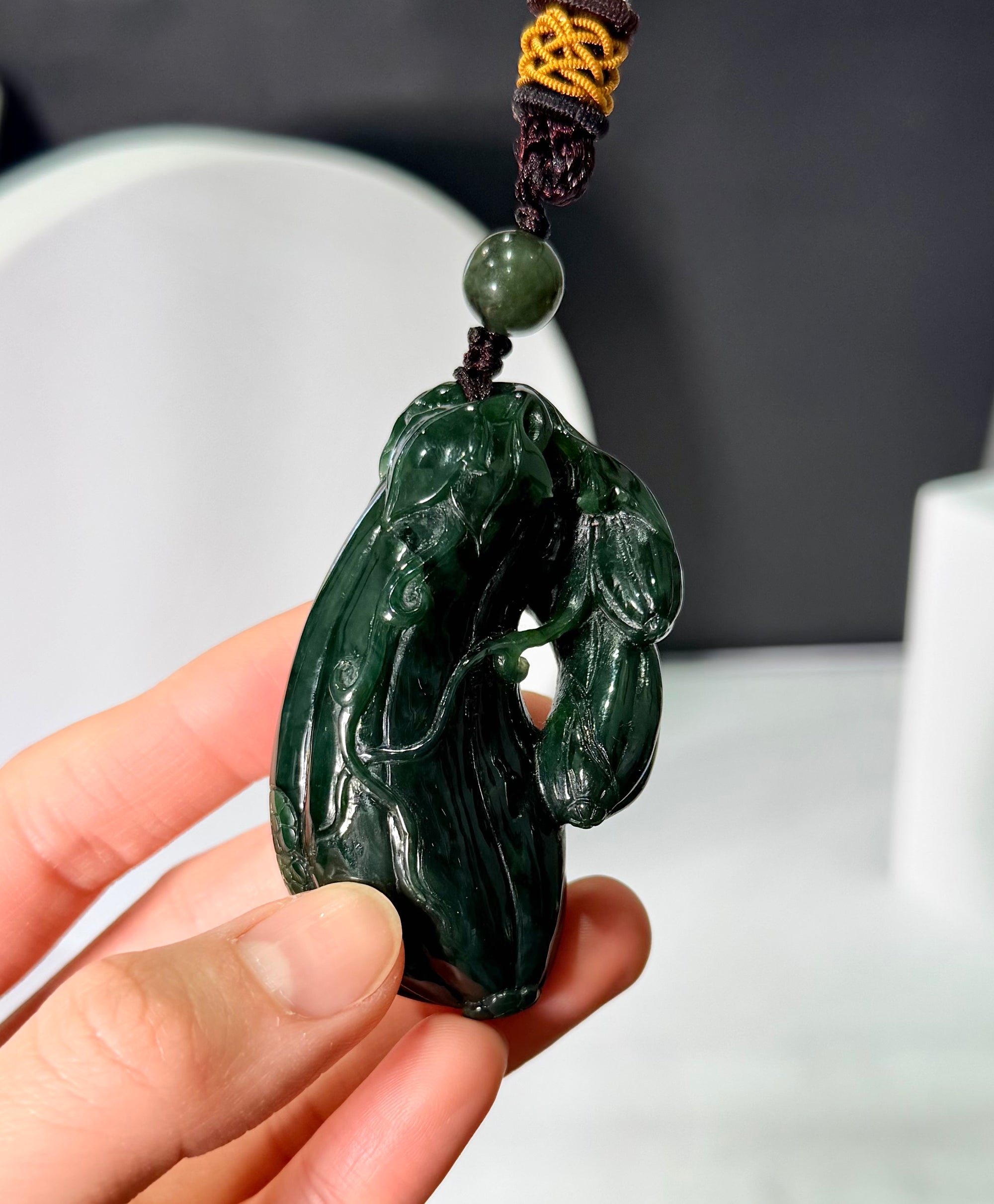Top Grade River Jade Lucky Melon Fortune Jade Hand Held Vivid Green Natural Jade 63mm #1251