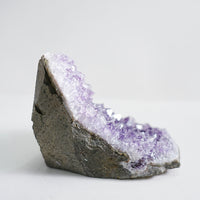 SEMI-GEODE HIGH QUALITY BASE CUT(1 LB) #2135