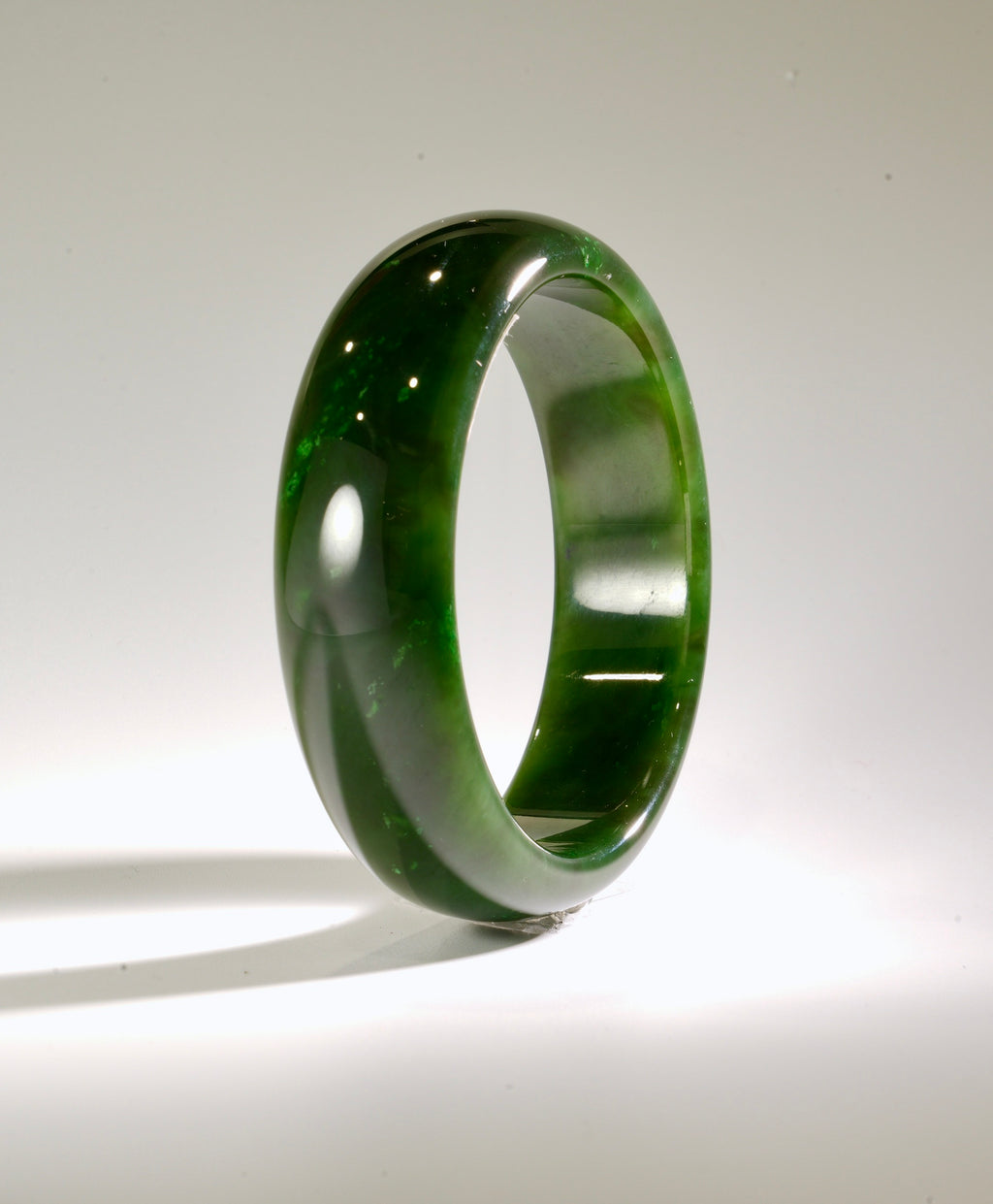 AA CANADIAN JADE BANGLE 61MM #1512