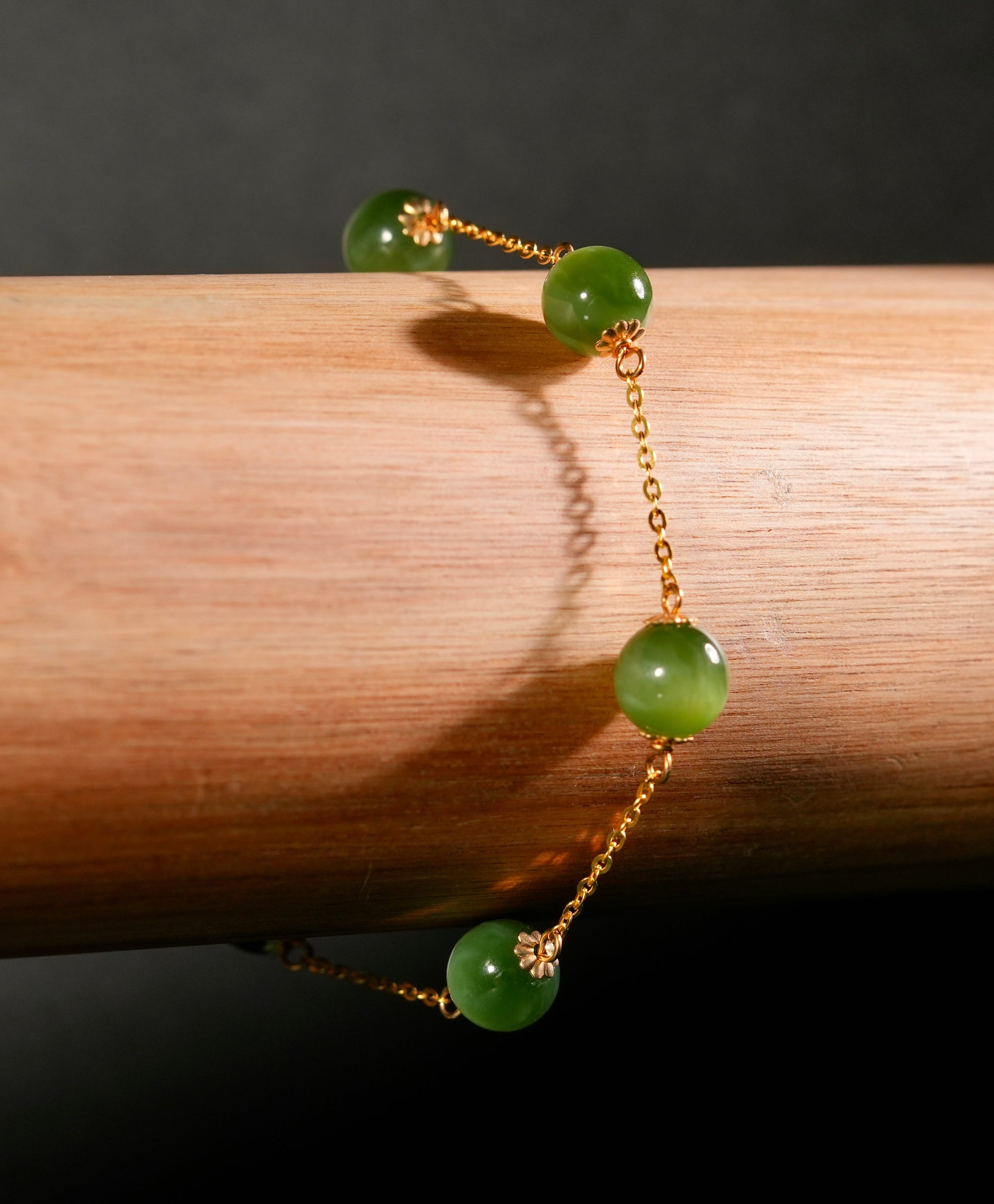 18k 8mm Chatoyant Siberian Jade Starry Bracelet #2528