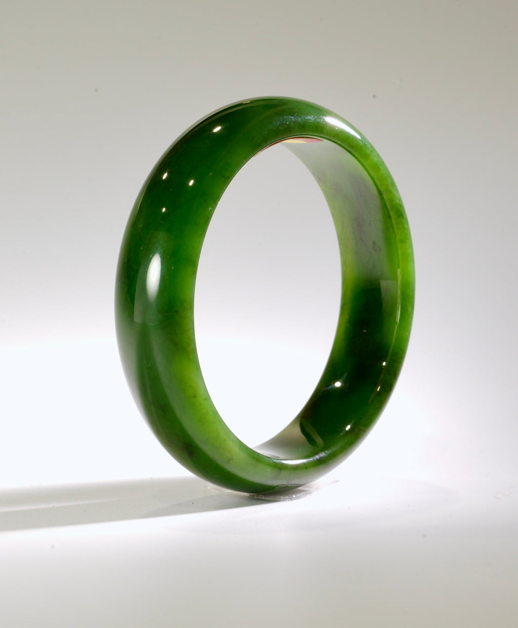 A CANADIAN JADE BANGLE 58MM #997