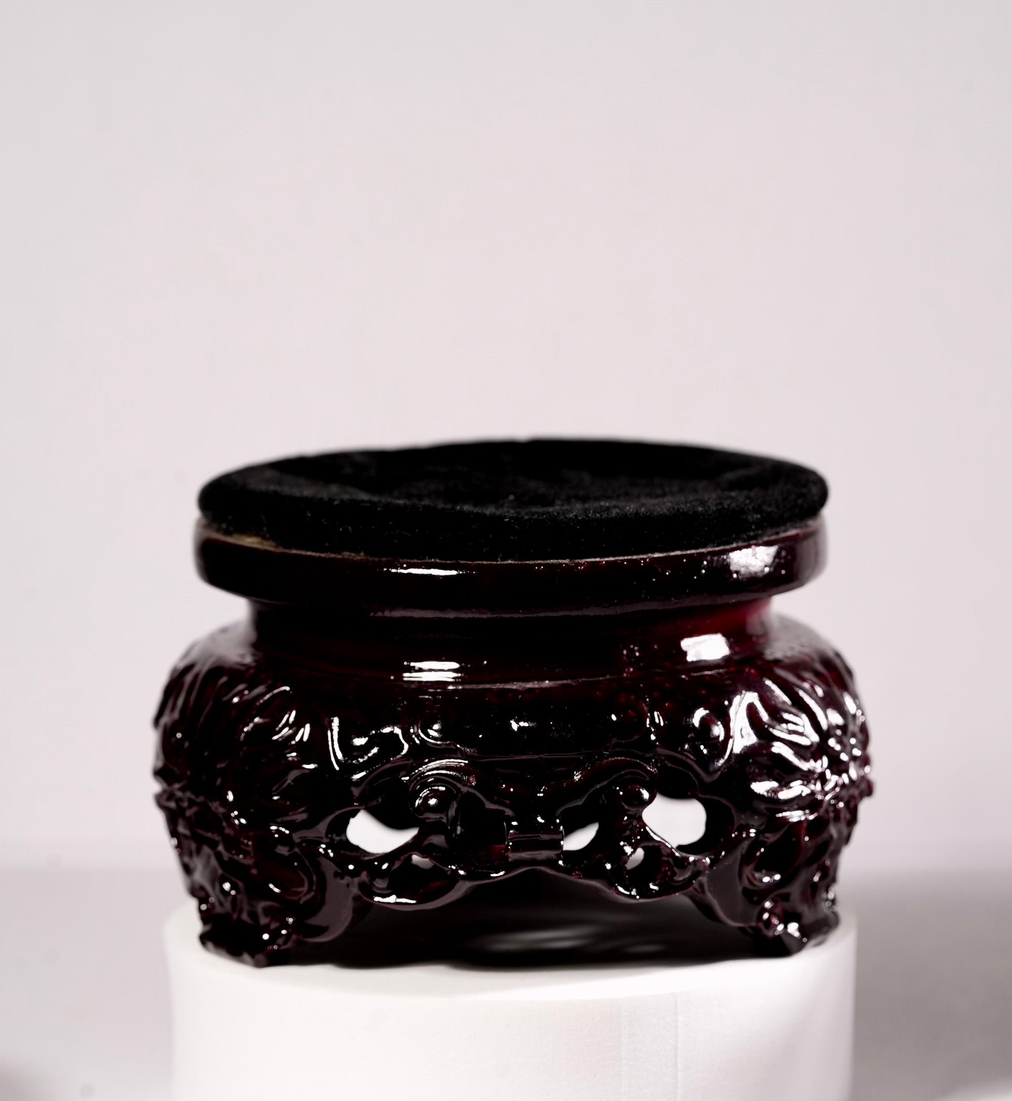 10 cm Carved Wooden Display Stand