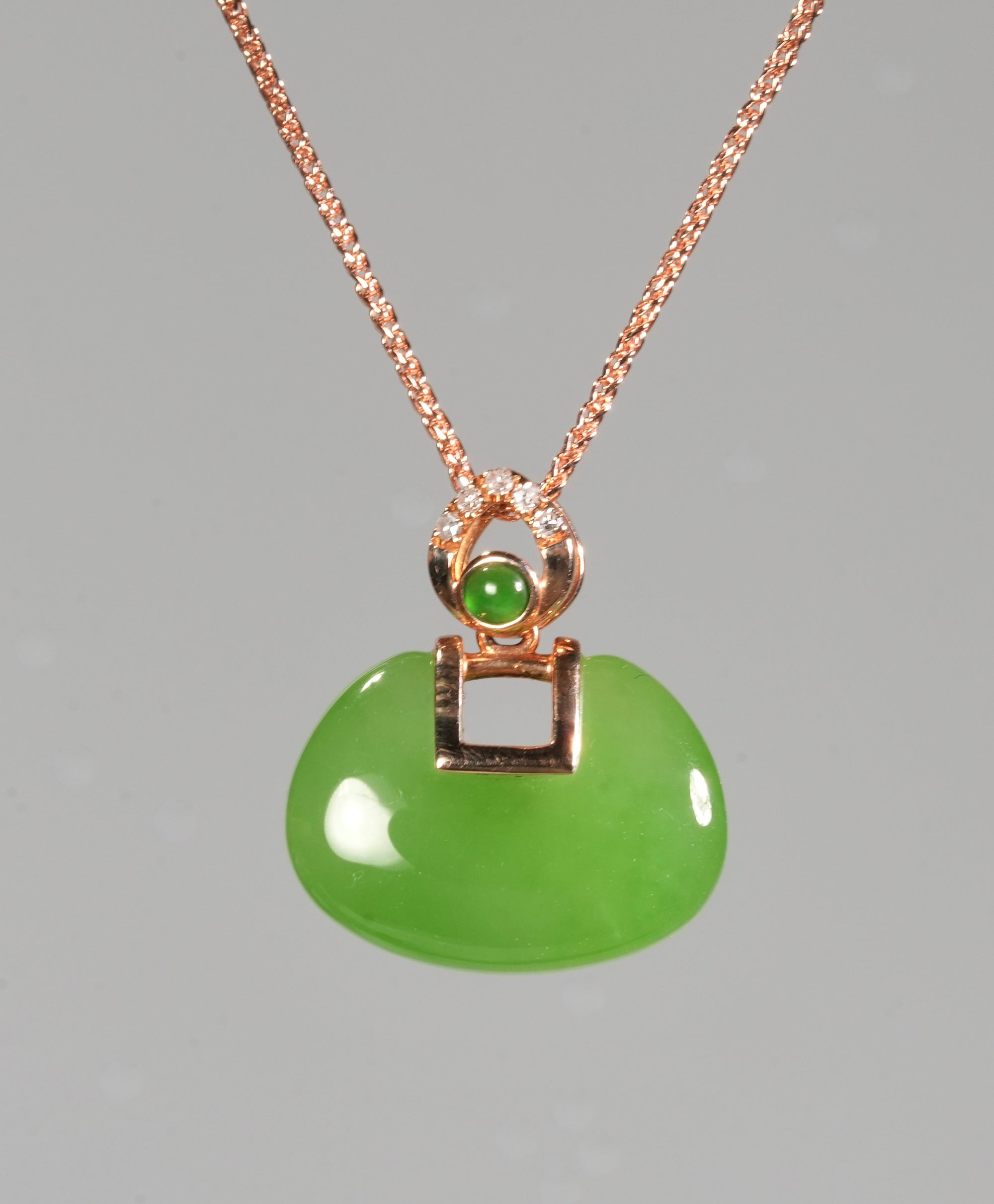 18K Siberian Jade Peace and Longevity Lock  Pendant #2932