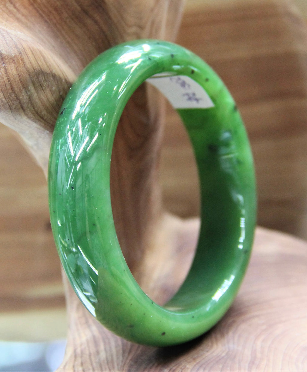 AAA CANADIAN JADE BANGLE 54.5MM #95