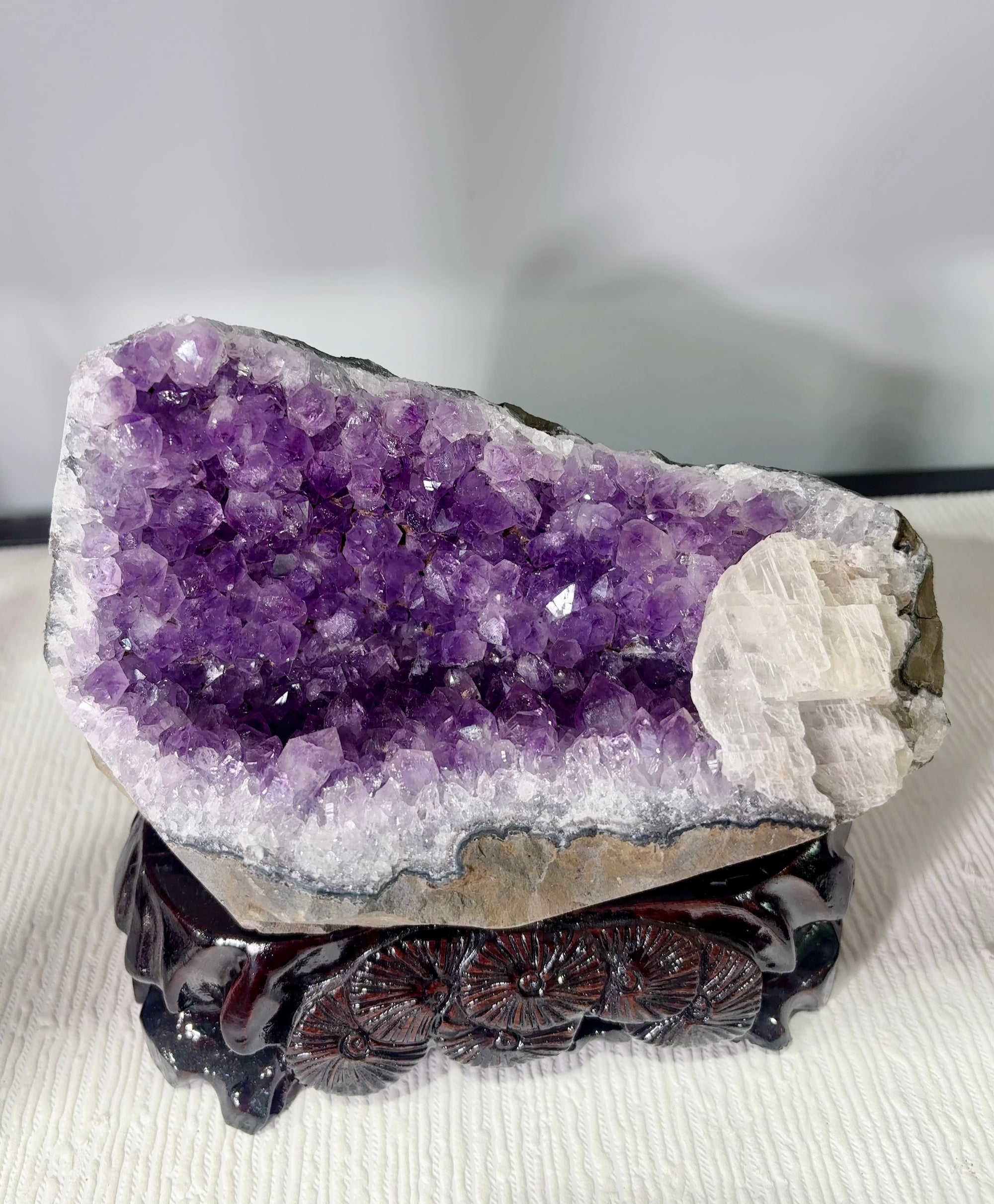 Amethyst Geode Base Cut (3.2 LB) #3087