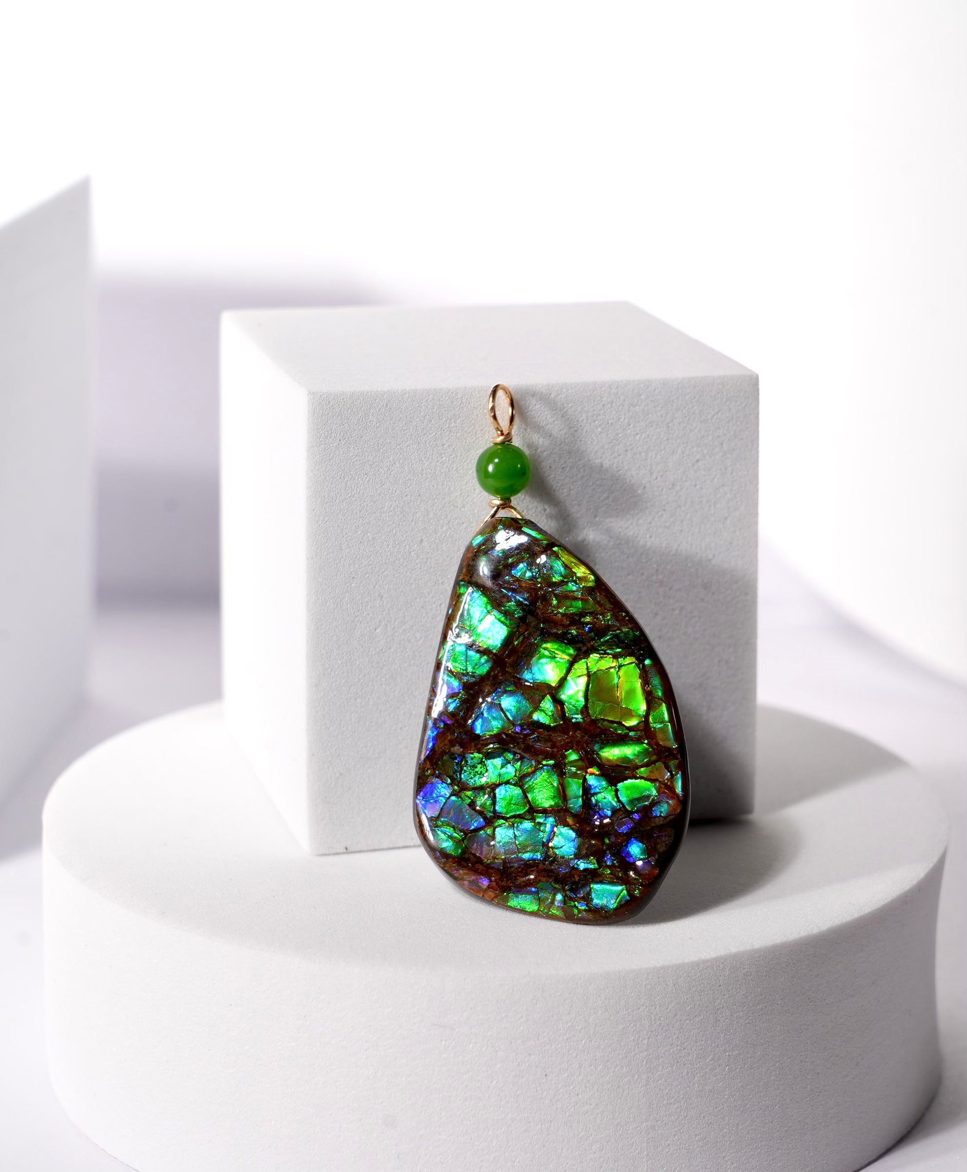 Ammolite Pendant #1331