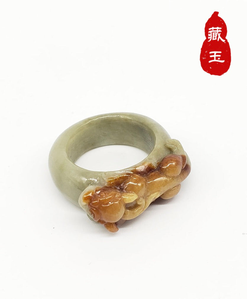 Jadeite Thumb Ring #1910
