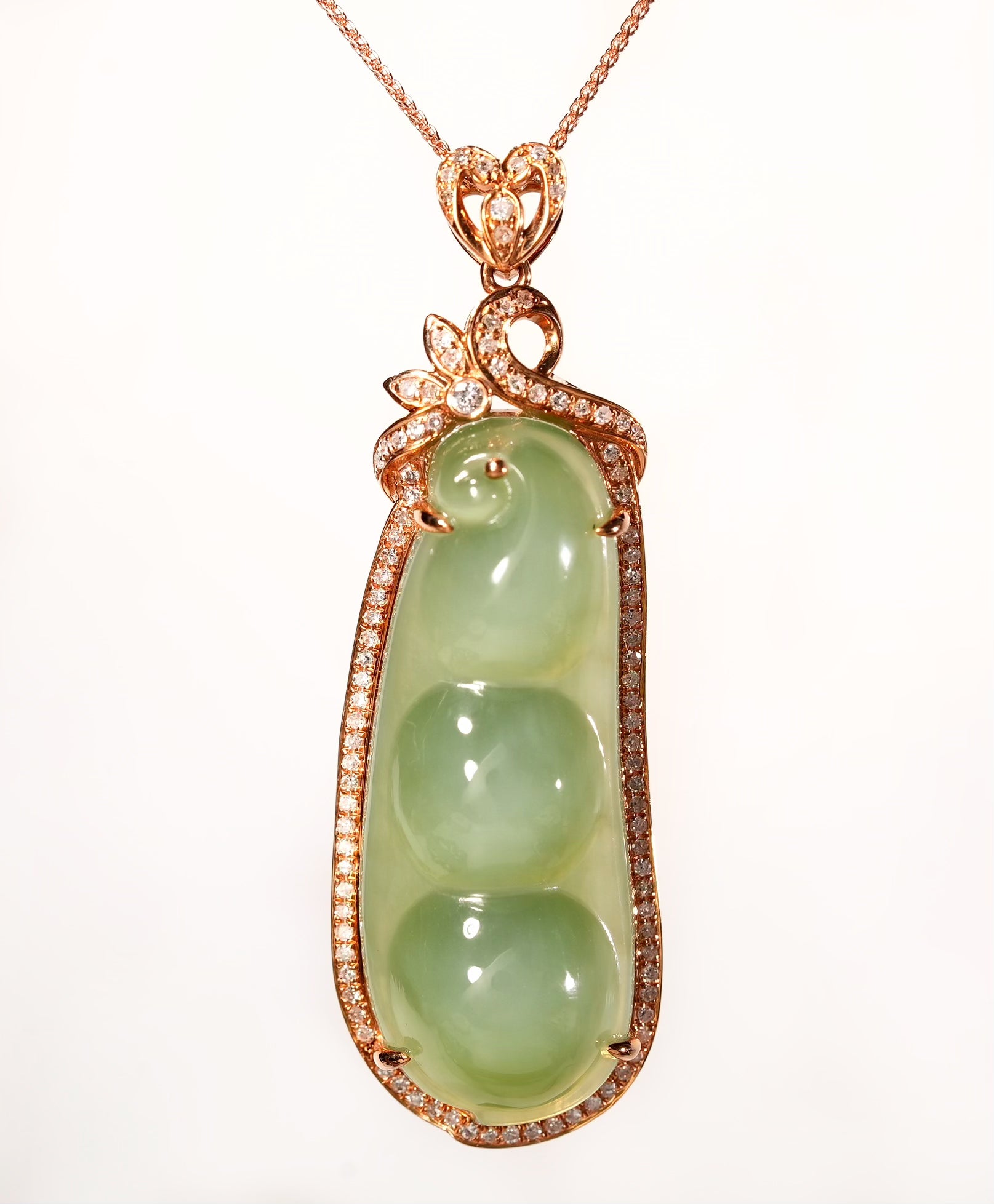 18K Siberian Jade Rich Bean Pendant #3008