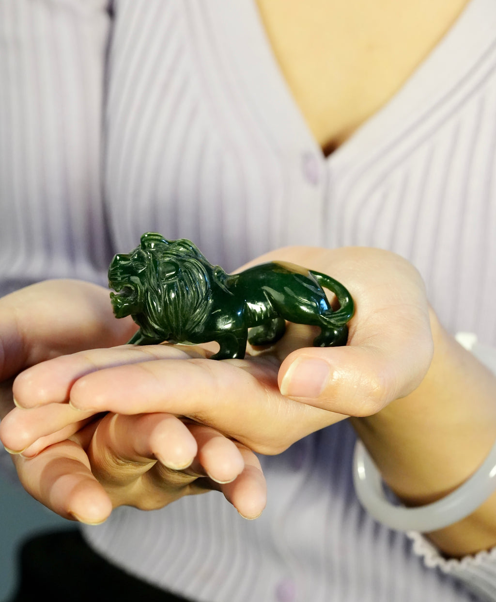 HAND CARVED JADE ANIMAL -Lion  #2312