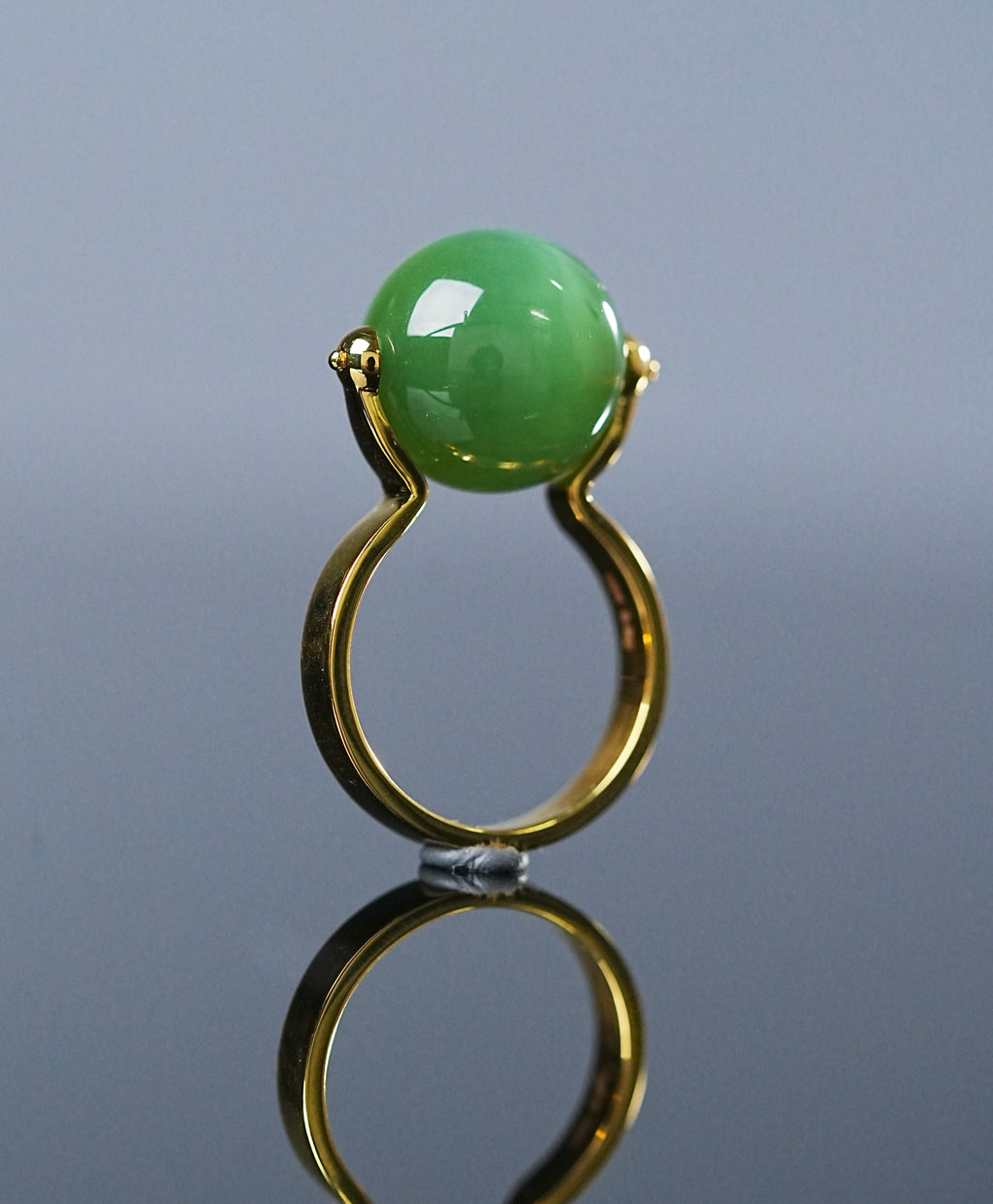 Chatoyant Siberian Jade Ball Ring #2253