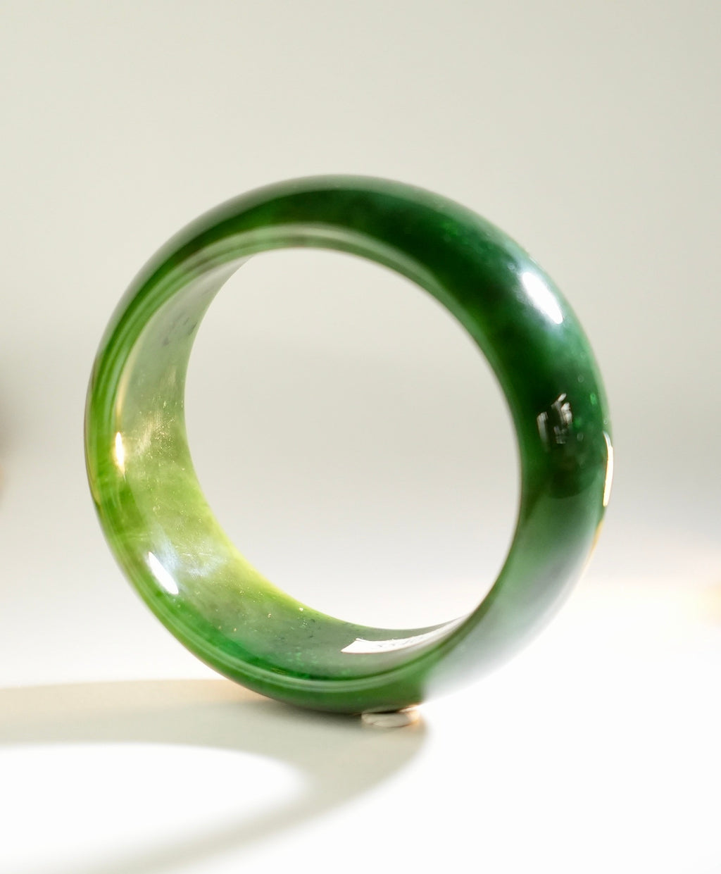 AA CANADIAN JADE BANGLE 62MM #1028