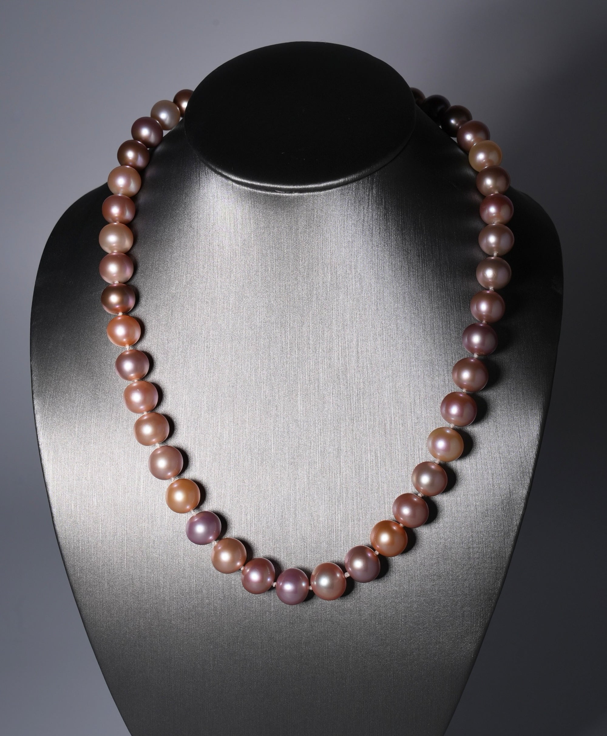 18" Edison Freshwater Pearl Necklace #1945