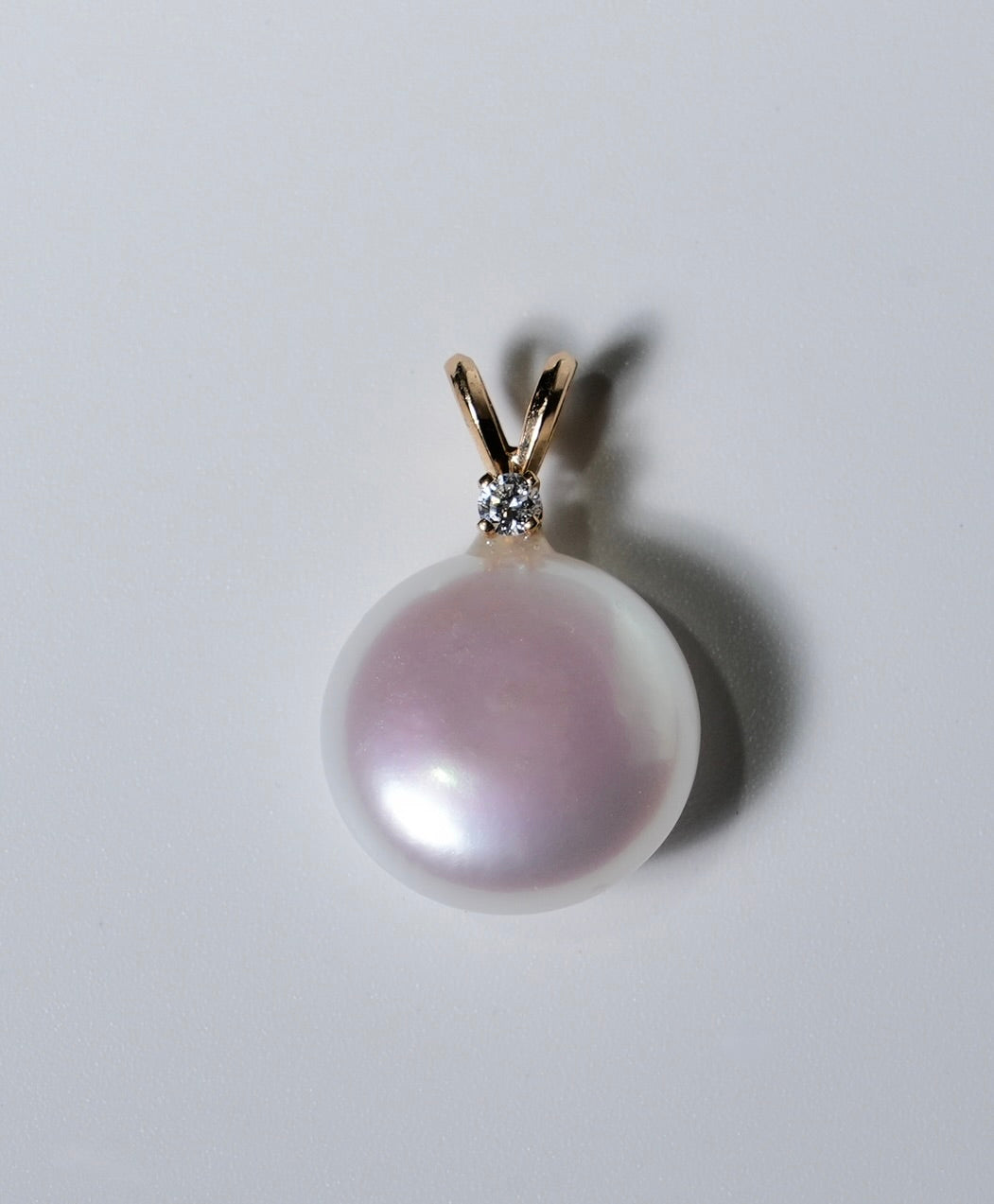 14K Freshwater Button Pearl Pendant #1941