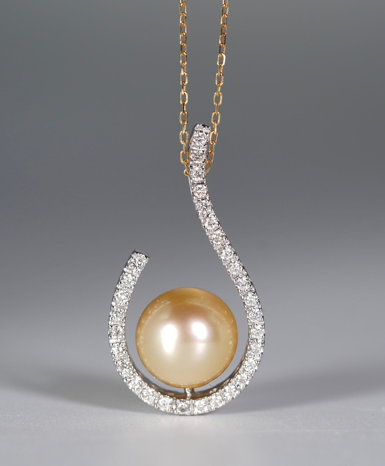 9.5mm South Sea Gold Pearl Pendant #1530