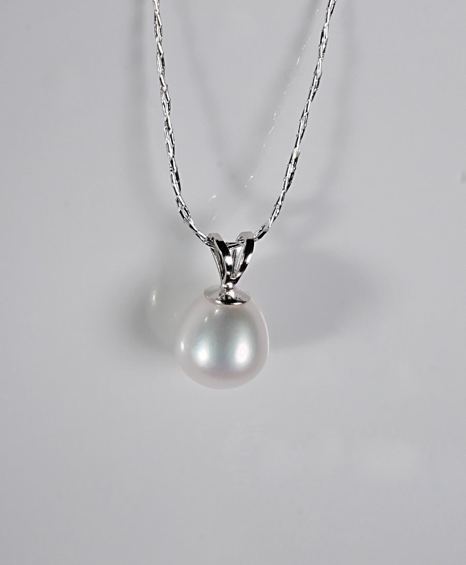 14K  Freshwater Pearl Pendant #2170