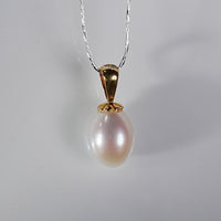 CULTURED FRESHWATER PEARL PENDANT #1638