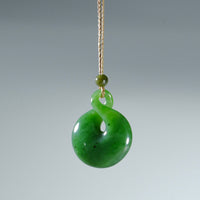 Canadian Jade Twist Pendant Necklace #1112