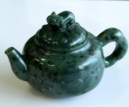 Master-Carved Canadian Jade Pig teapot #2996