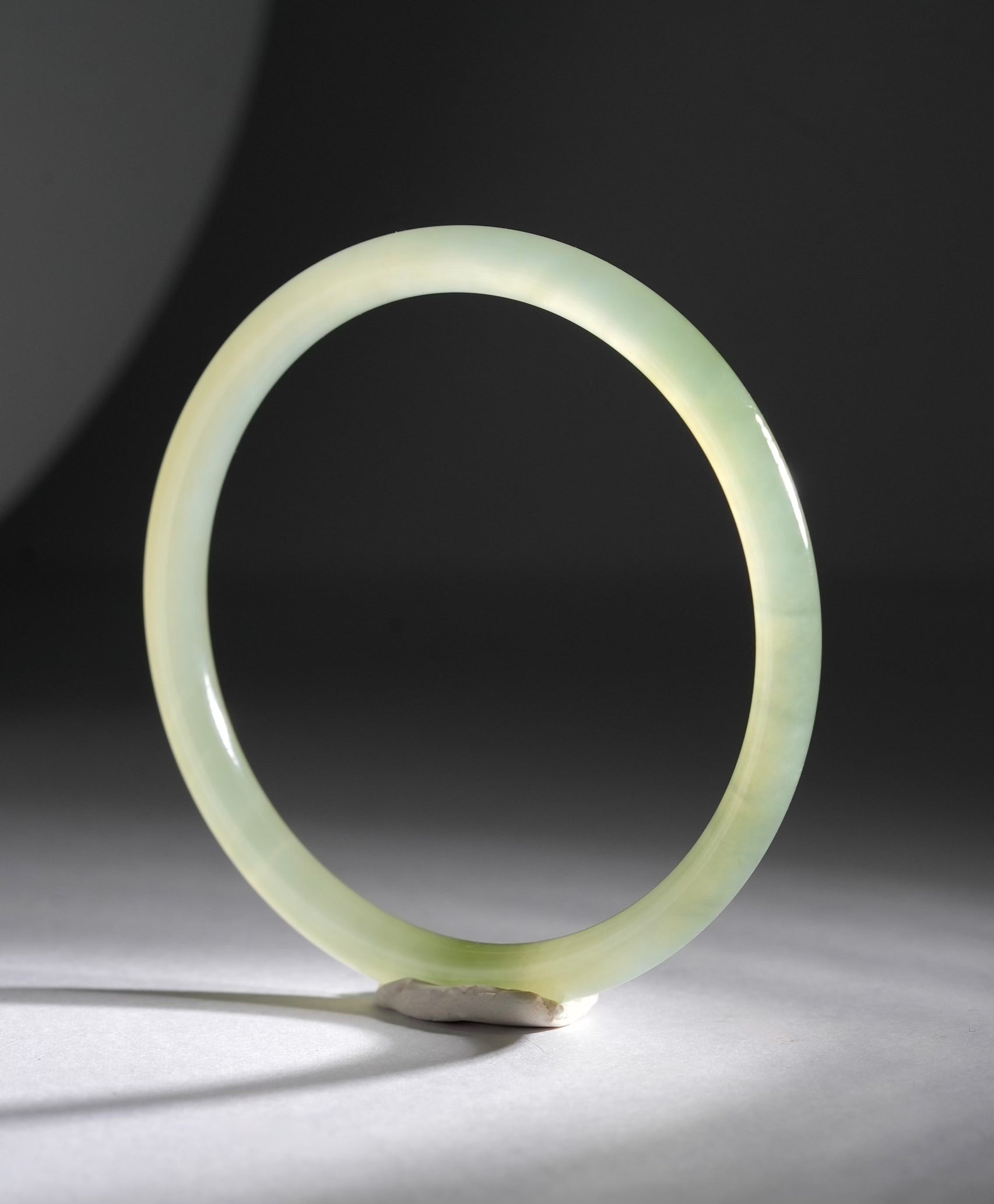 Hetian Jade Round Bangle Natural Jade Bracelet 52.8mm #1347