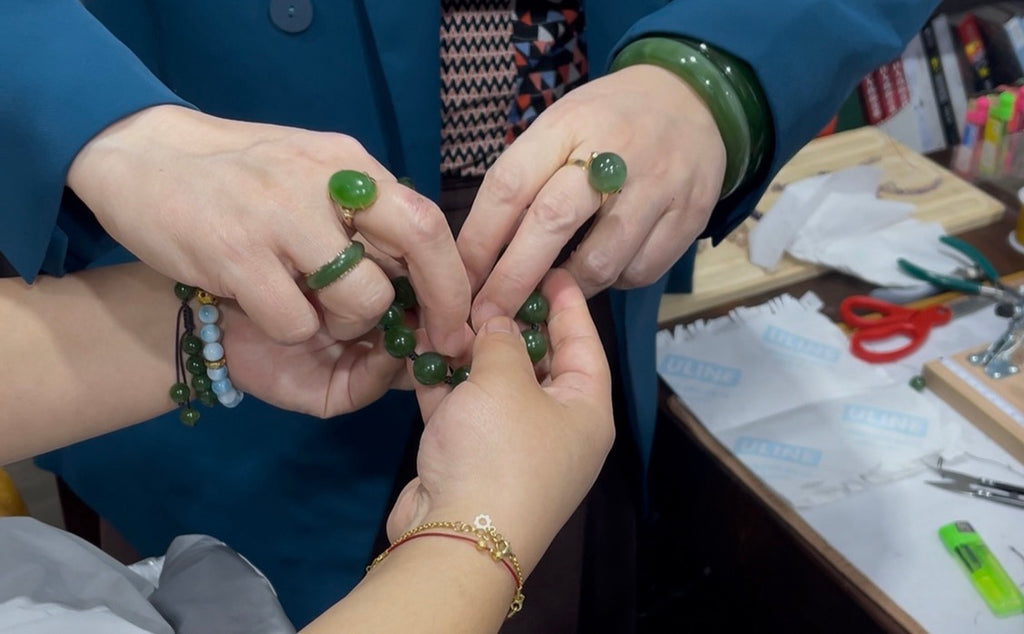 白玉手镯61mm #867 | Natural Gems Canada