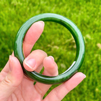 A CANADIAN JADE BANGLE 60MM #2344