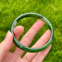 A CANADIAN JADE BANGLE 60MM #2413