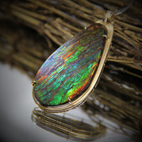 18k Ammolite Pendant #1536