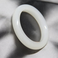 WHITE JADE BANGLE 56.6MM #686