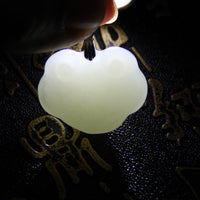 Hetian Jade Ruyi Pendant #672