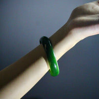 A CANADIAN JADE BANGLE 58MM #997