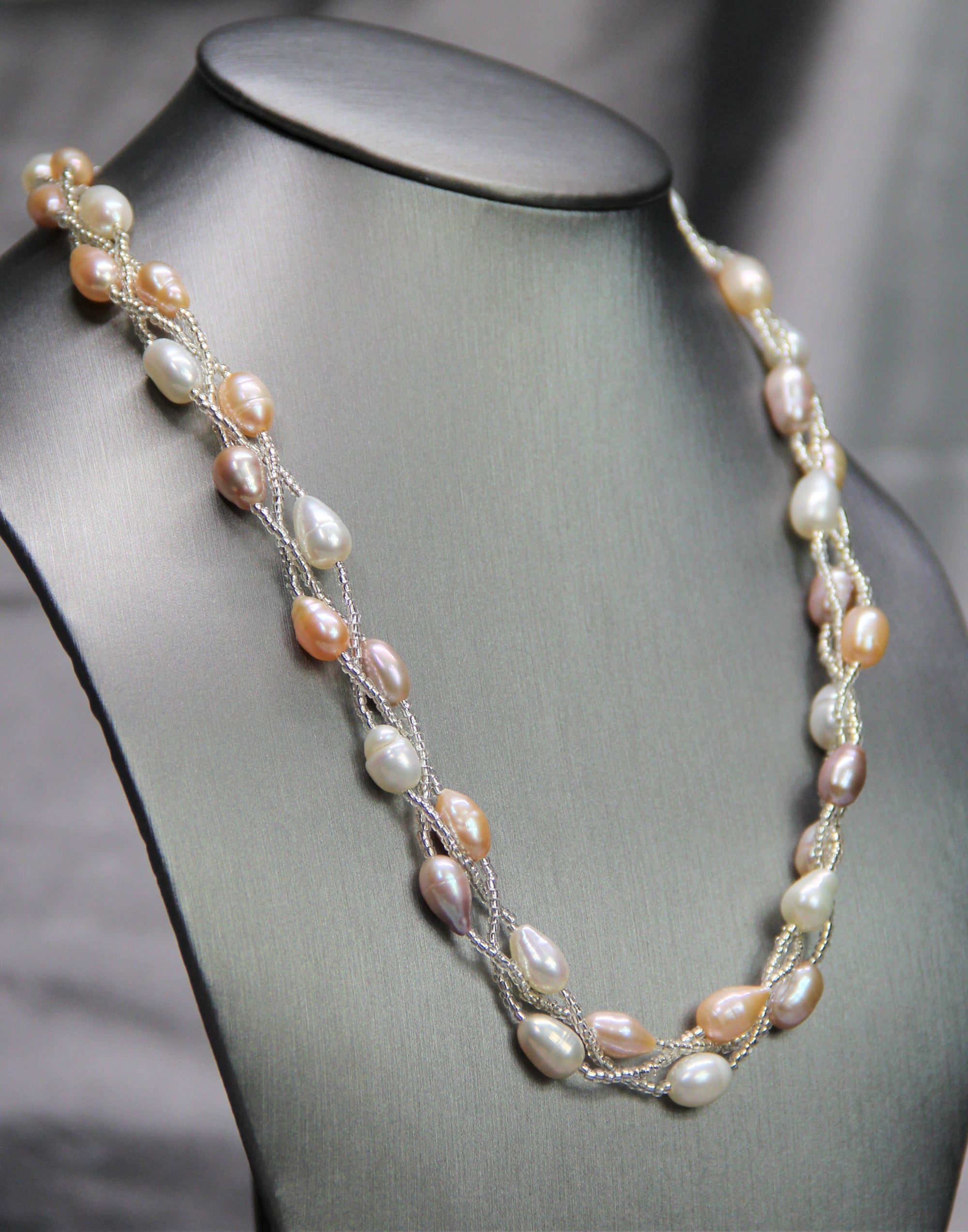 18.5" Hand Made Pearl Necklace #1587