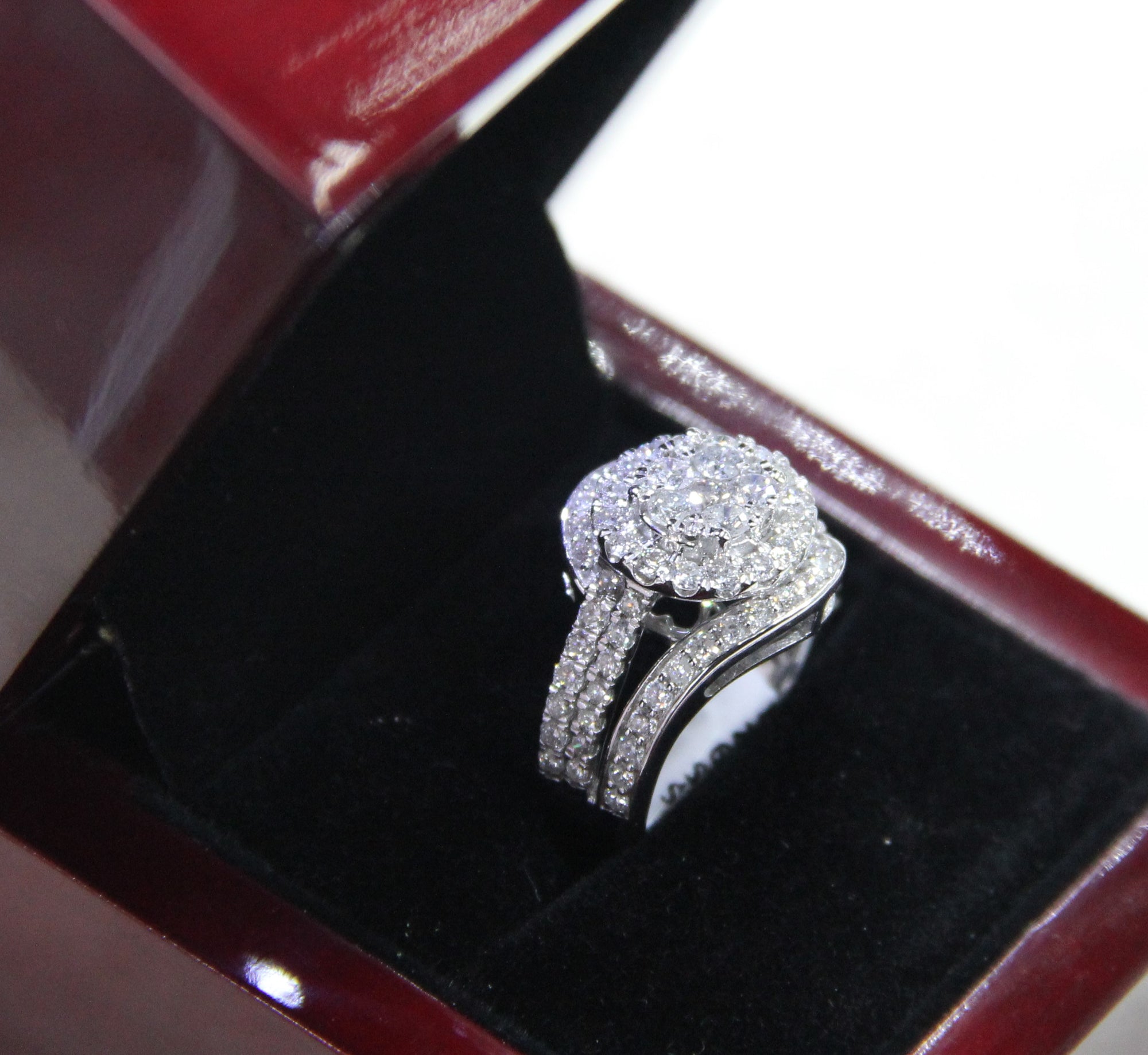 Eternal Love 10K Diamond Ring #1975